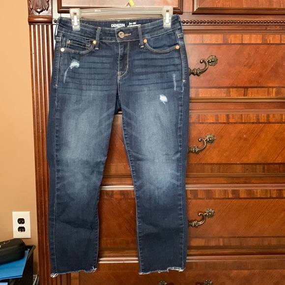 Denizen from Levi's Pants - Denizen Levi capris